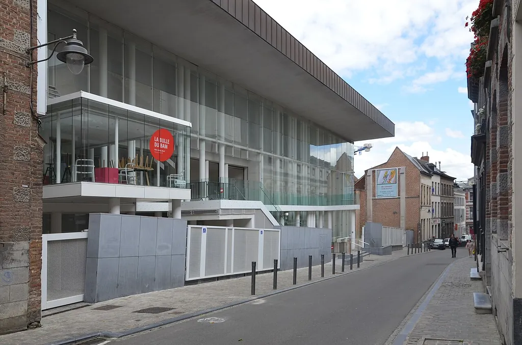 CAP – Musée des Beaux-Arts de Mons in Bergen