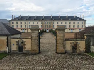 Centre national du costume et de la scène in Moulins