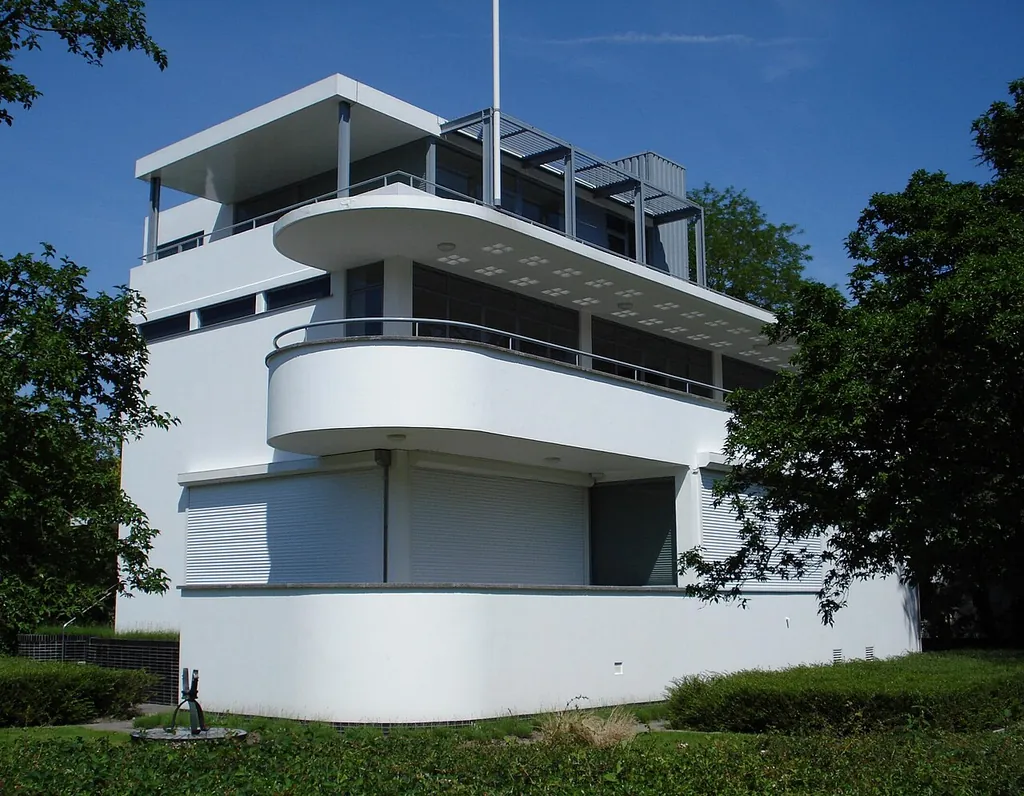 Chabot Museum in Rotterdam