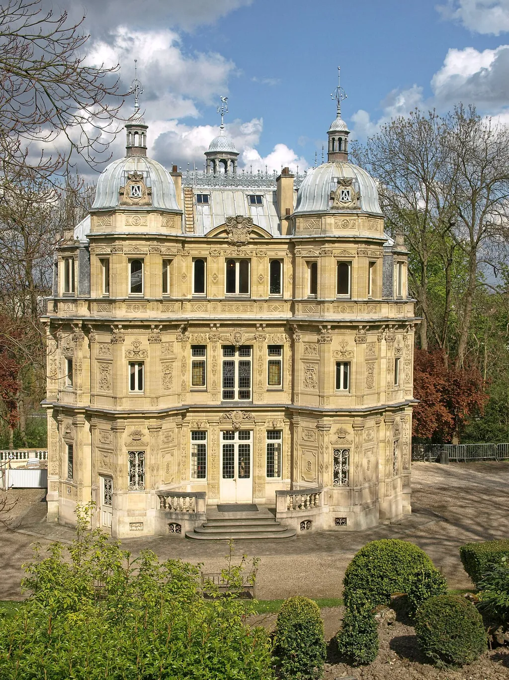 Château de Monte-Cristo in Le Port-Marly