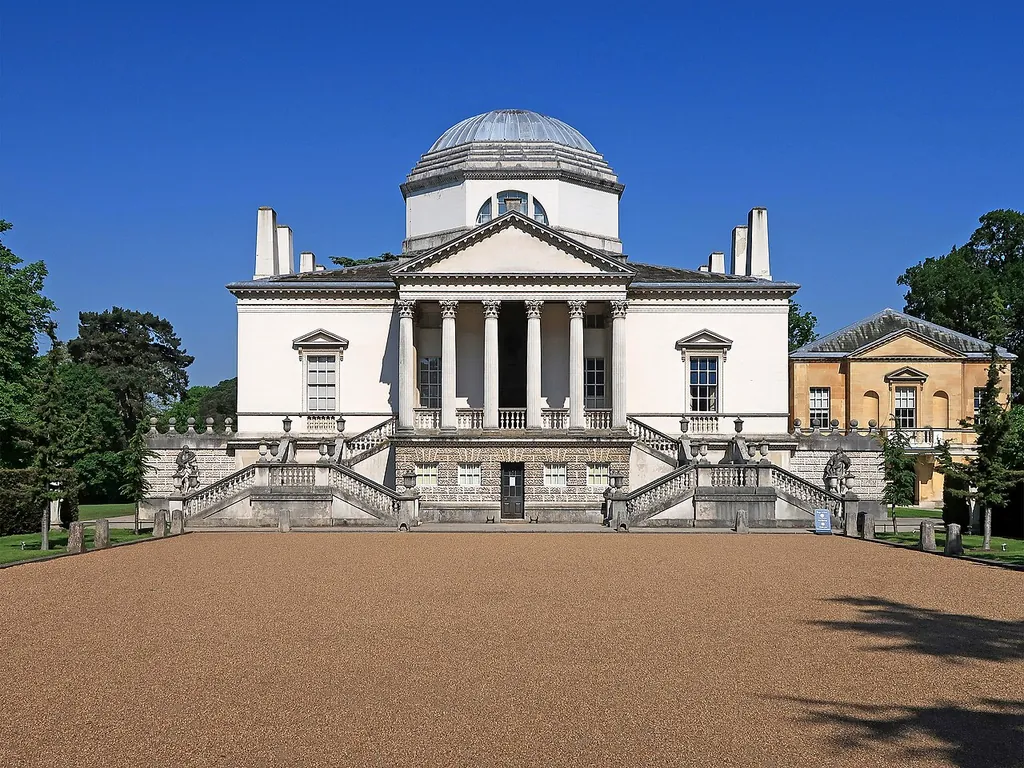 Chiswick House & Gardens in London
