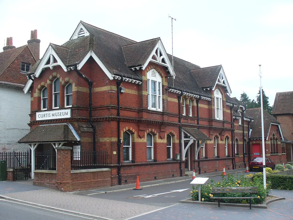 Curtis Museum in Alton