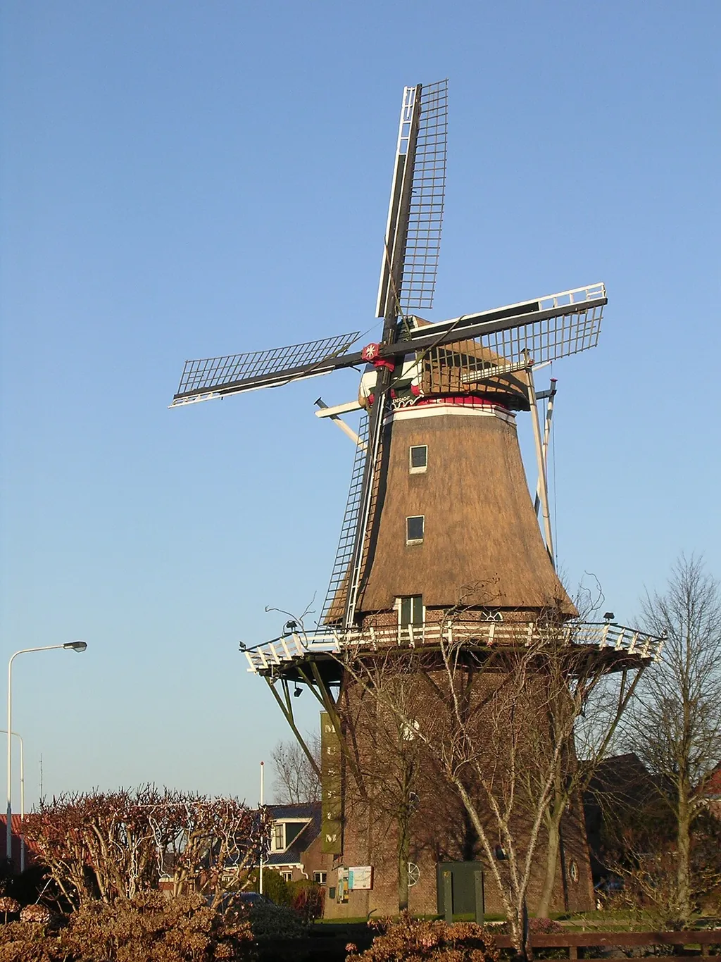 Molenmuseum De Eendragt in Anjum