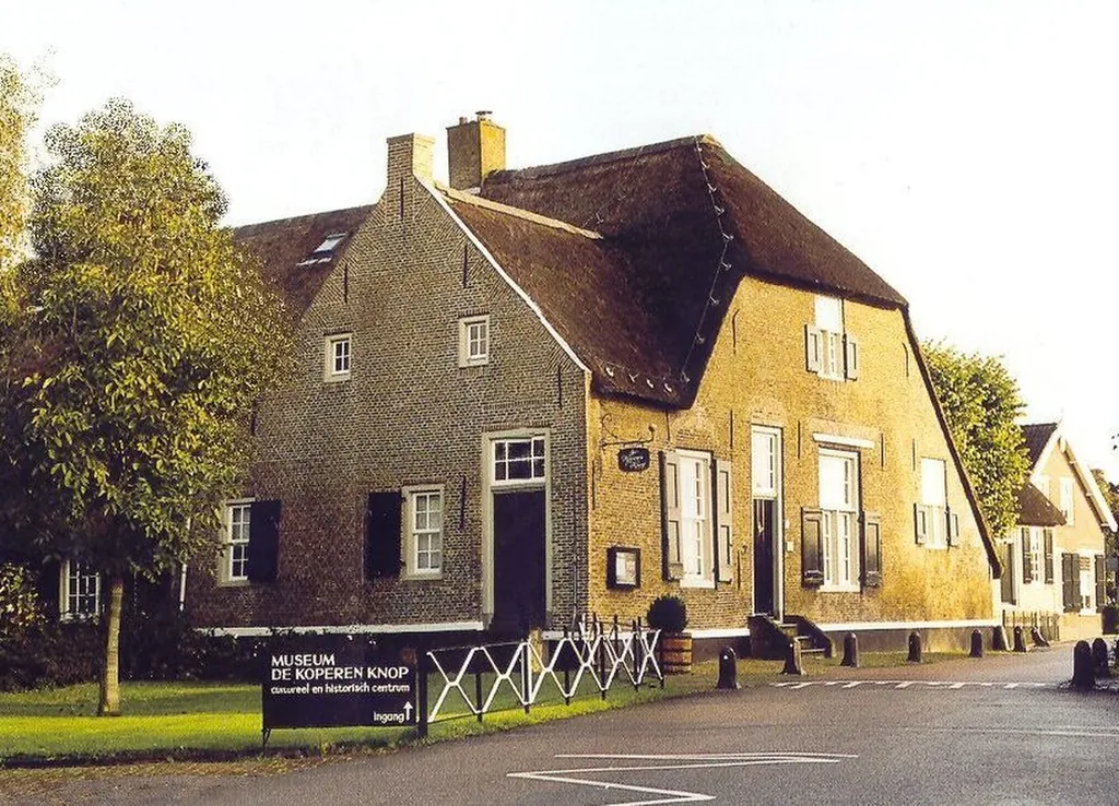 Museum De Koperen Knop in Hardinxveld-Giessendam