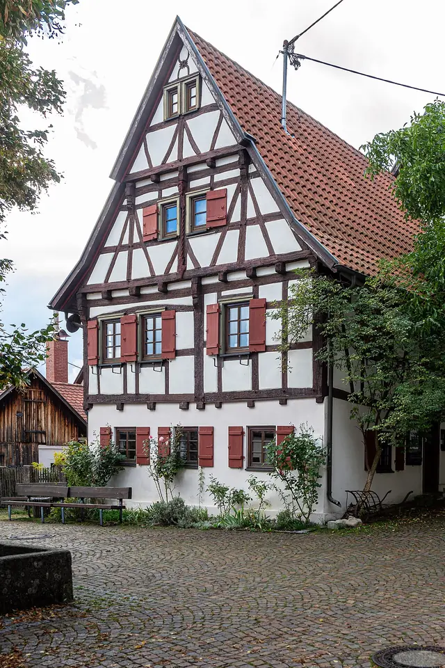 Dorfmuseum Ahnenhaus und Geschichtswerkstatt in Pliezhausen