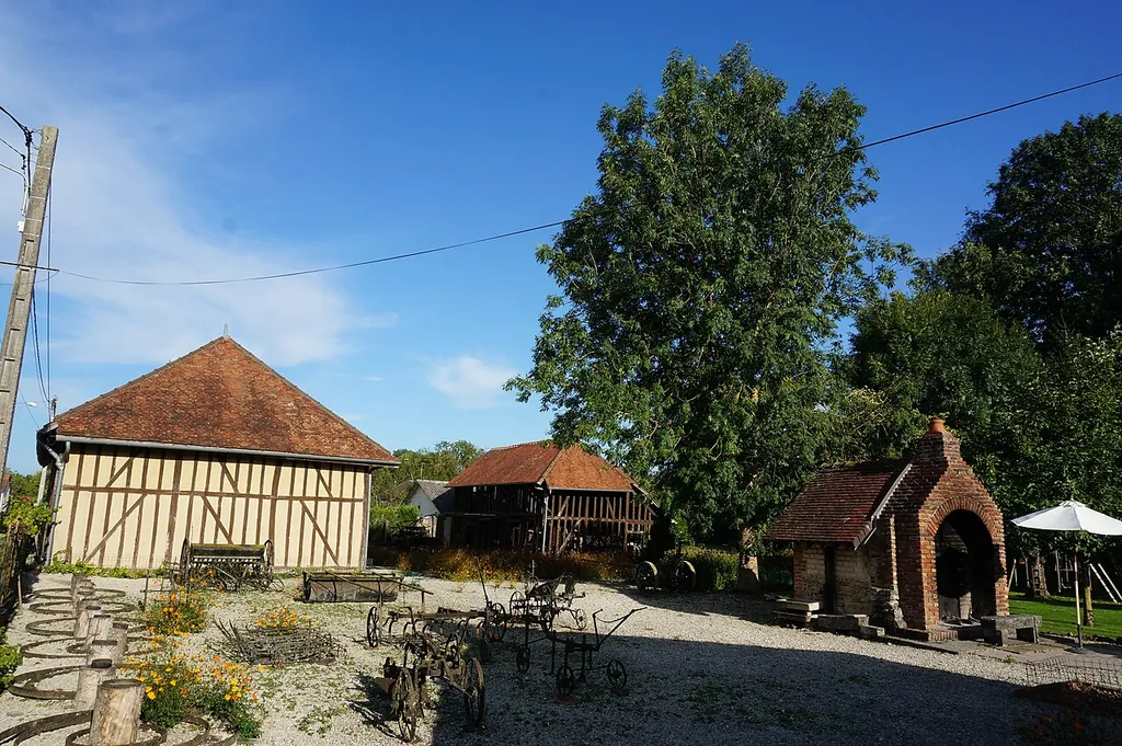 Ferme musée rustique in Saint-Léger-près-Troyes