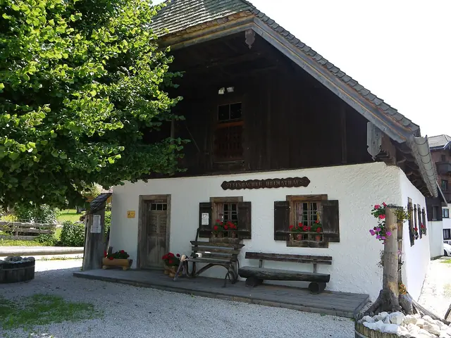 Heimathaus Steinbach am Attersee