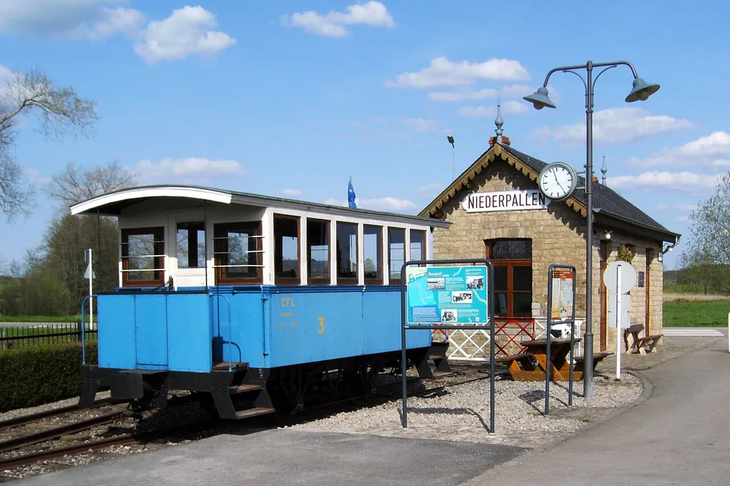 Jhangelis Gare in Niederpallen