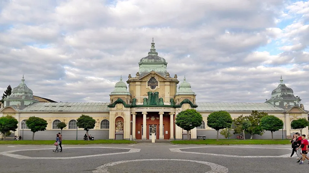 Lapidárium Národního muzea in Praha
