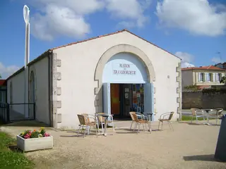 Maison du Transbordeur in Échillais