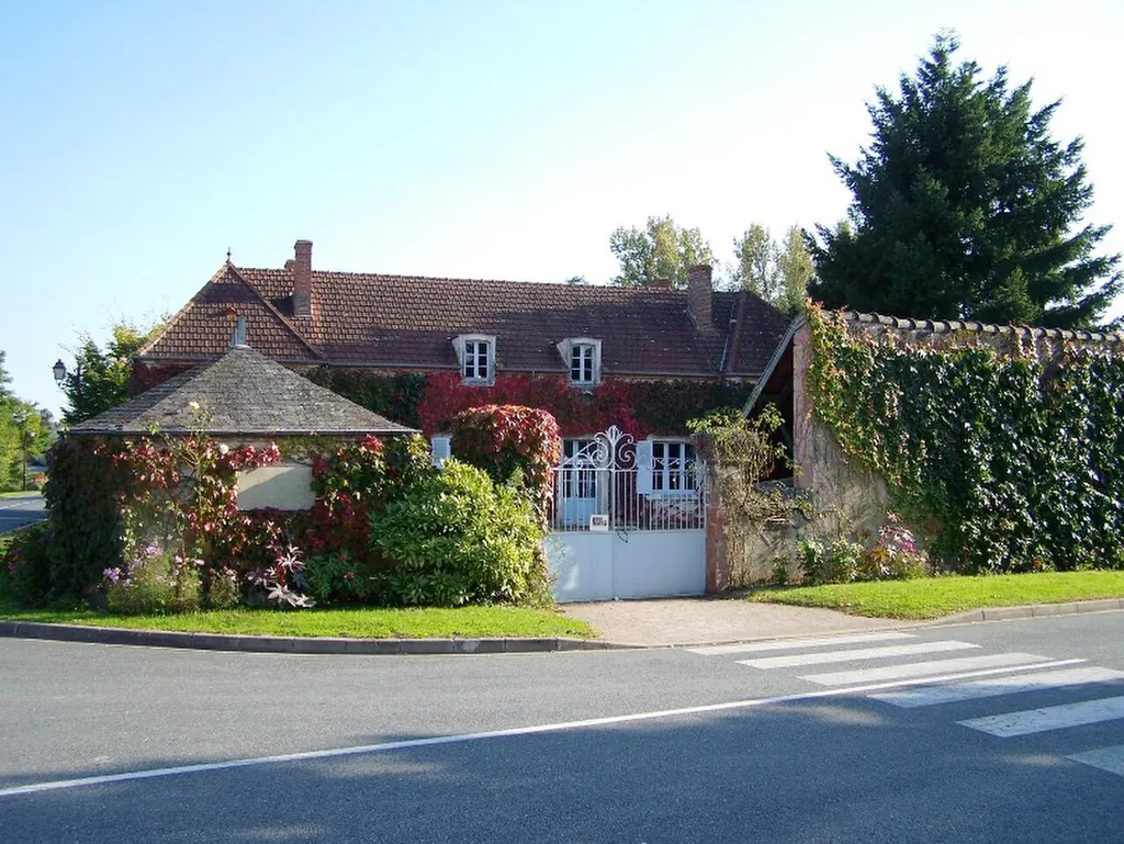 Maison-école du Grand Meaulnes in Épineuil-le-Fleuriel
