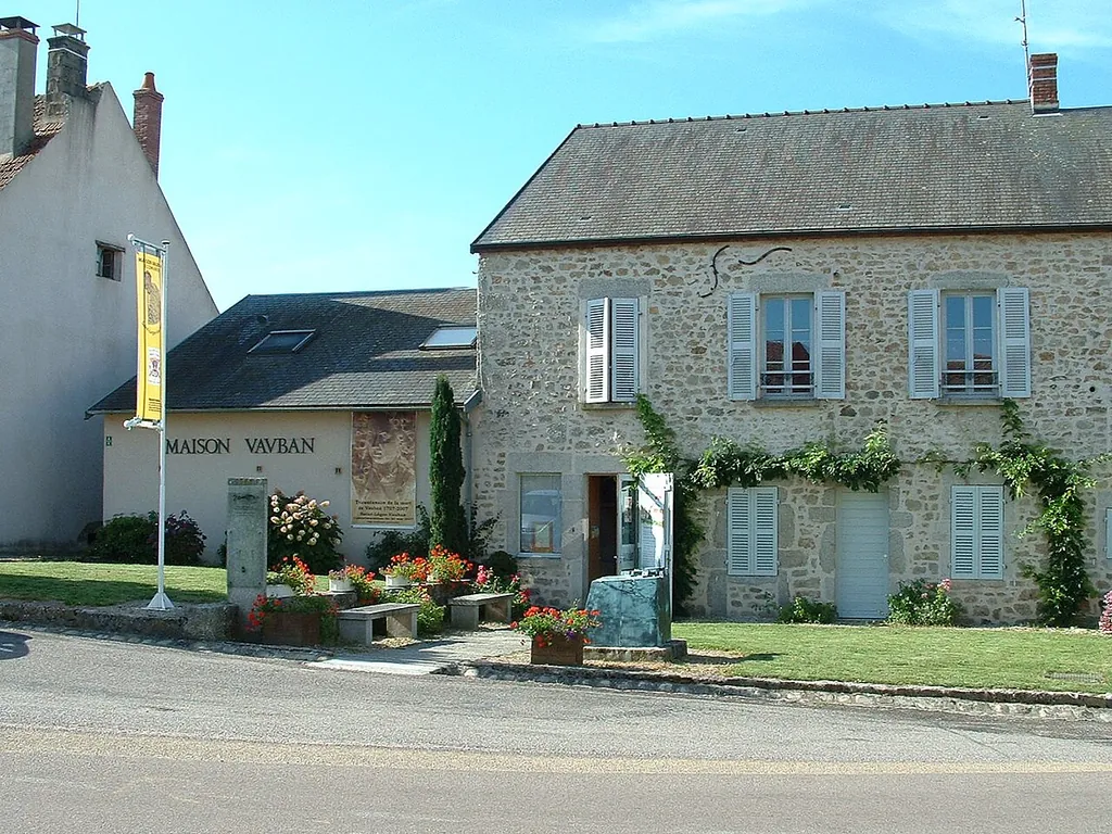 Maison Vauban in Saint-Léger-Vauban