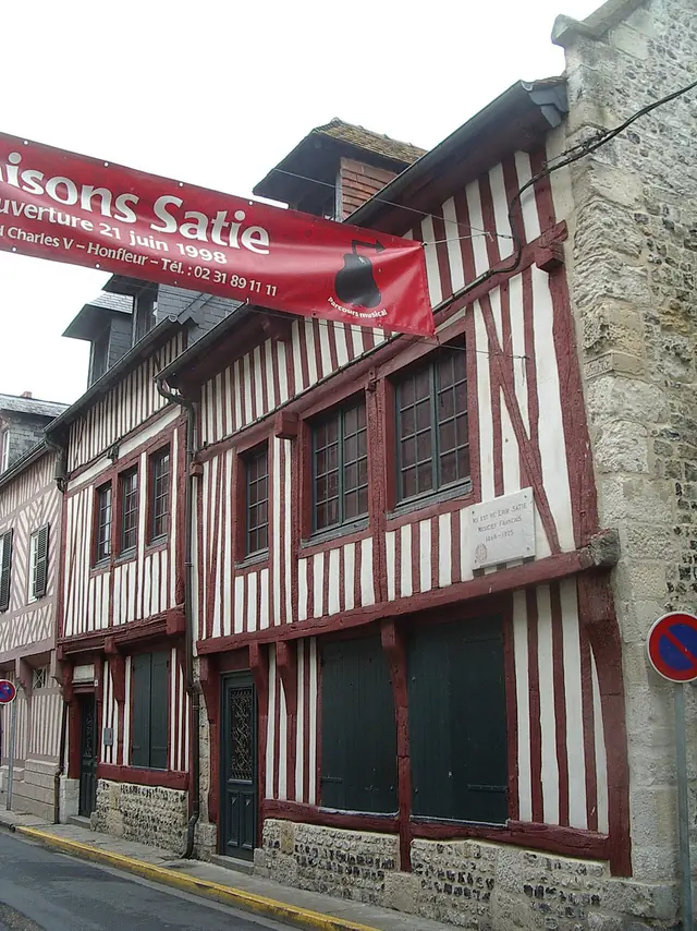 Maisons Satie in Honfleur