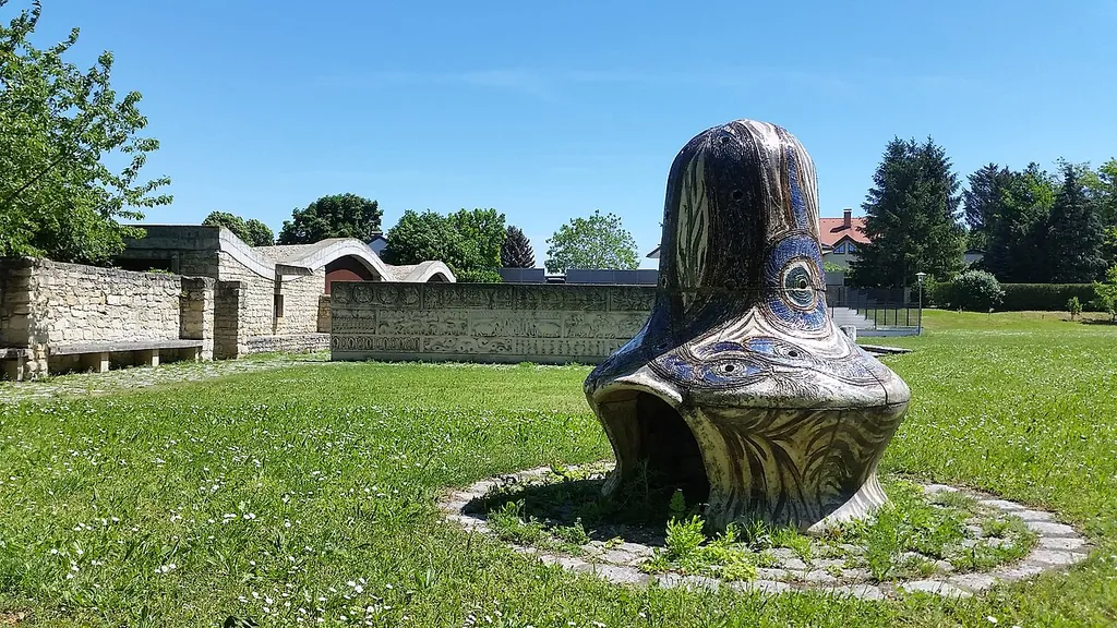Maria Biljan-Bilger Ausstellungshalle Sommerein
