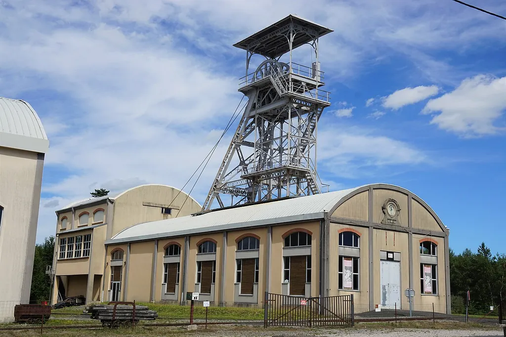 Minérail, puits Saint-Louis in Messeix