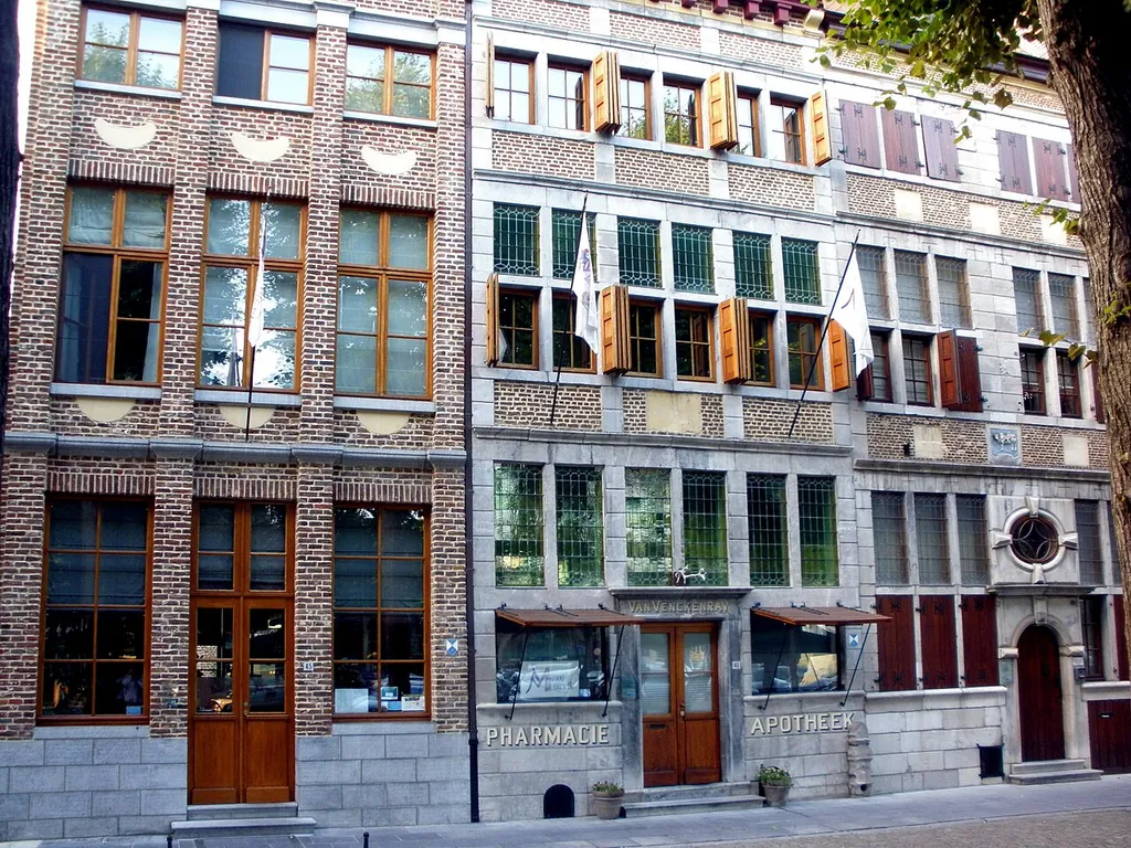 Musea Maaseik - Regionaal Archeologisch Museum en Apotheekmuseum