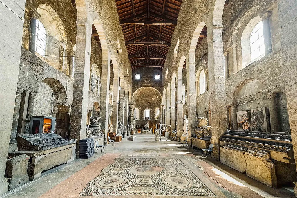 Musée archéologique Saint-Pierre de Vienne
