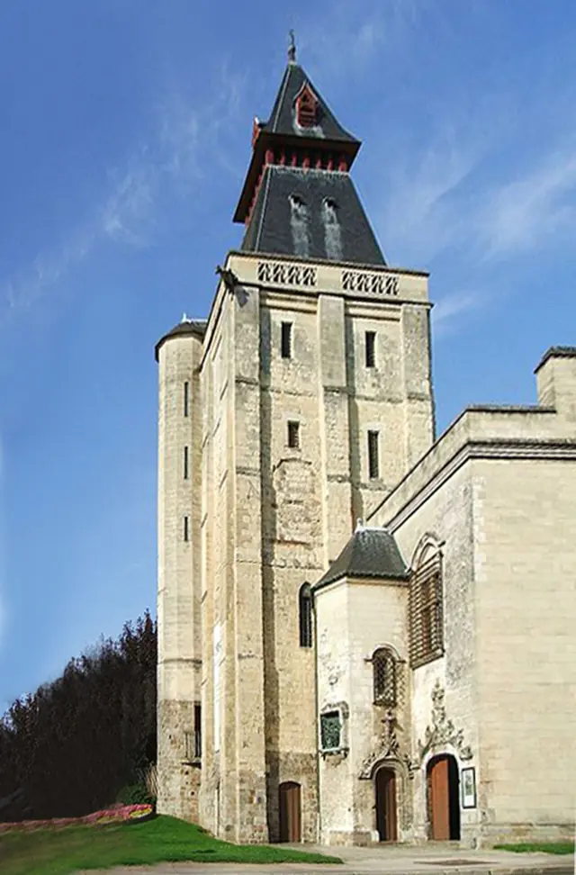 Le Beffroi – musée Boucher de Perthes – Manessier in Abbeville