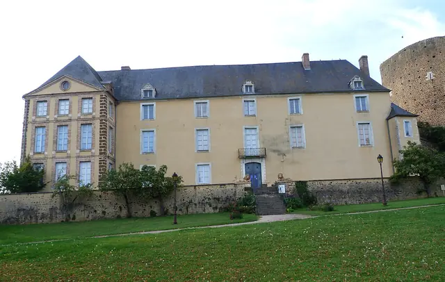 Musée Colette in Saint-Sauveur-en-Puisaye