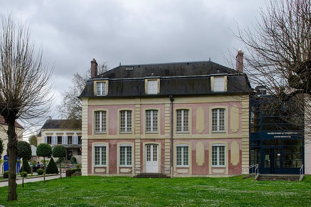 Musée d'art et d'histoire Louis-Senlecq in L’Isle-Adam