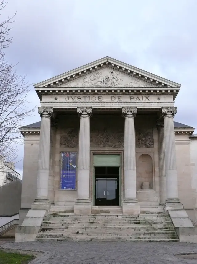 Musée d'art et d'histoire Paul Éluard in Saint-Denis