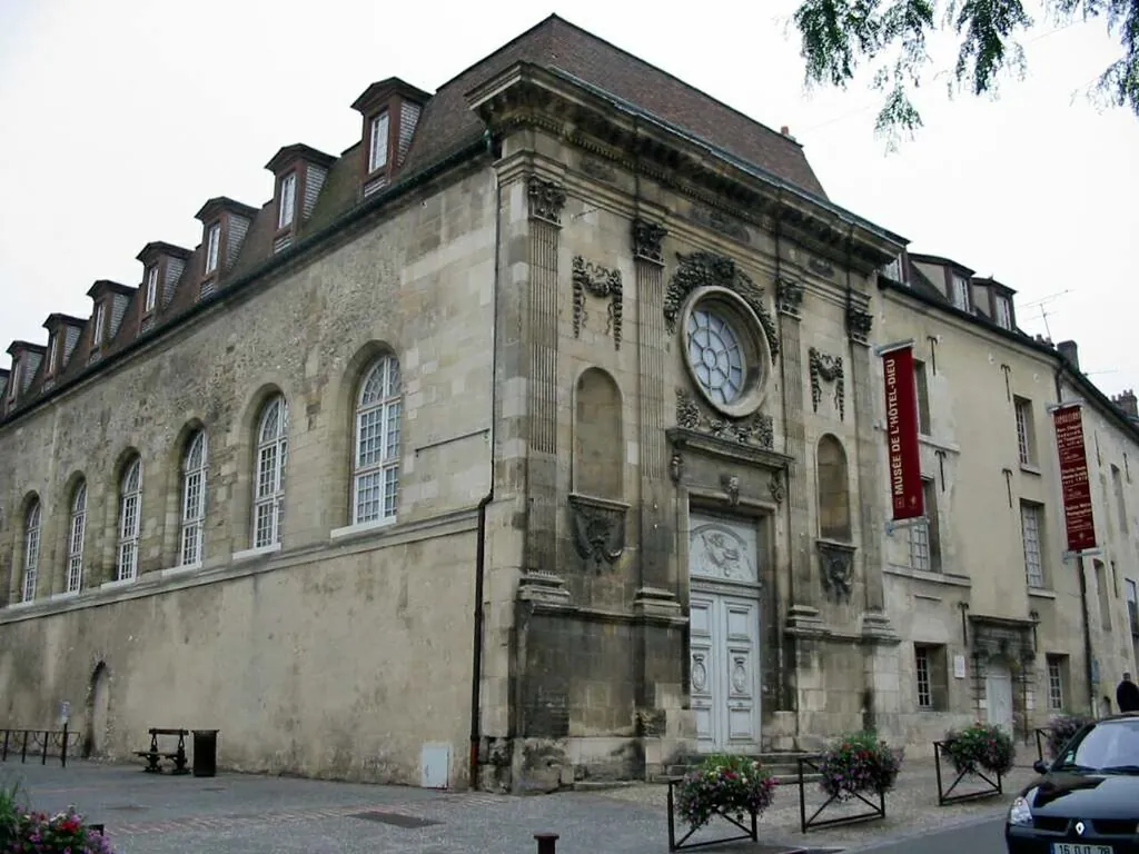Musée de l'Hôtel-Dieu in Mantes-la-Jolie