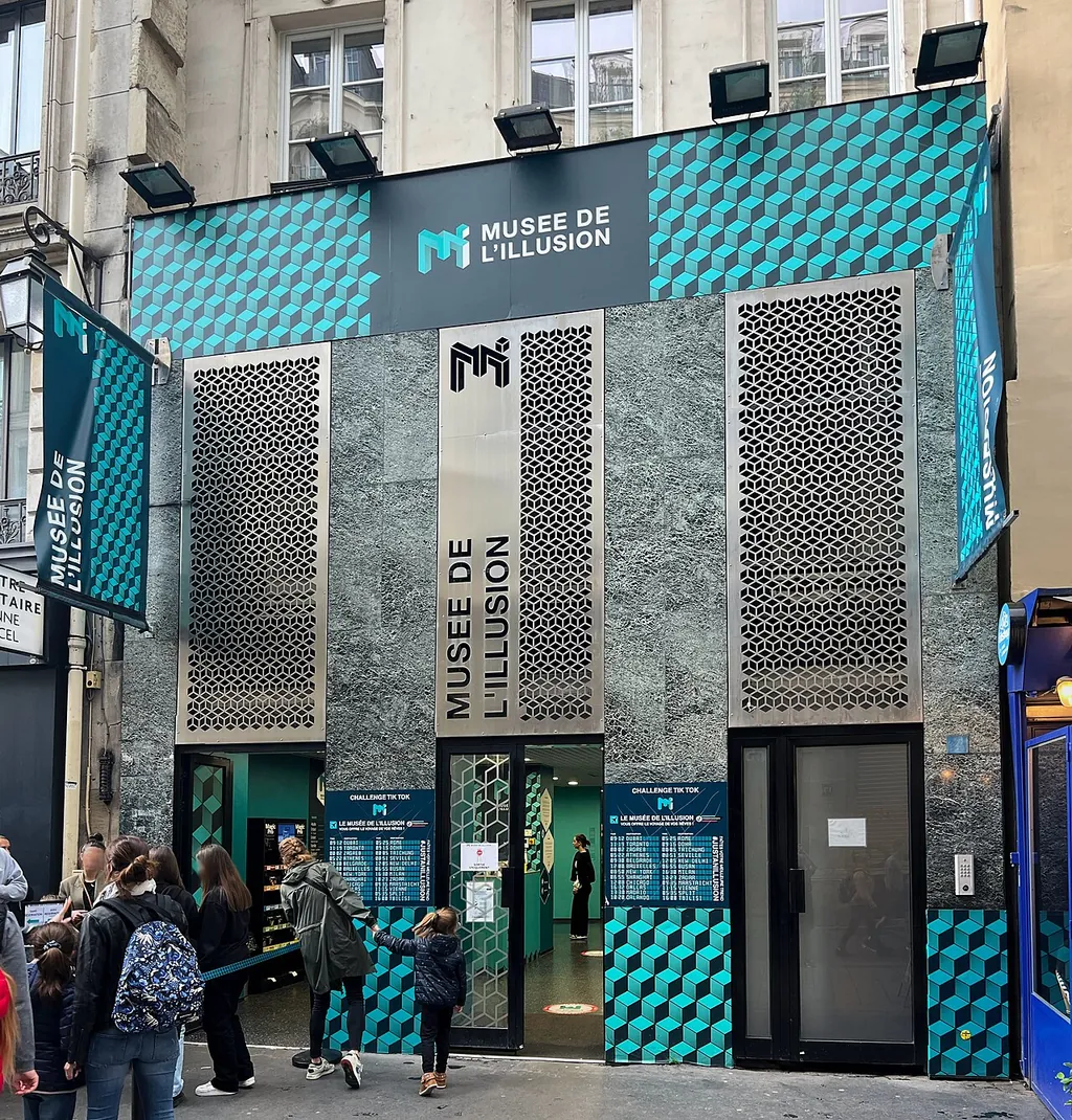 Musée de l'Illusion in Paris