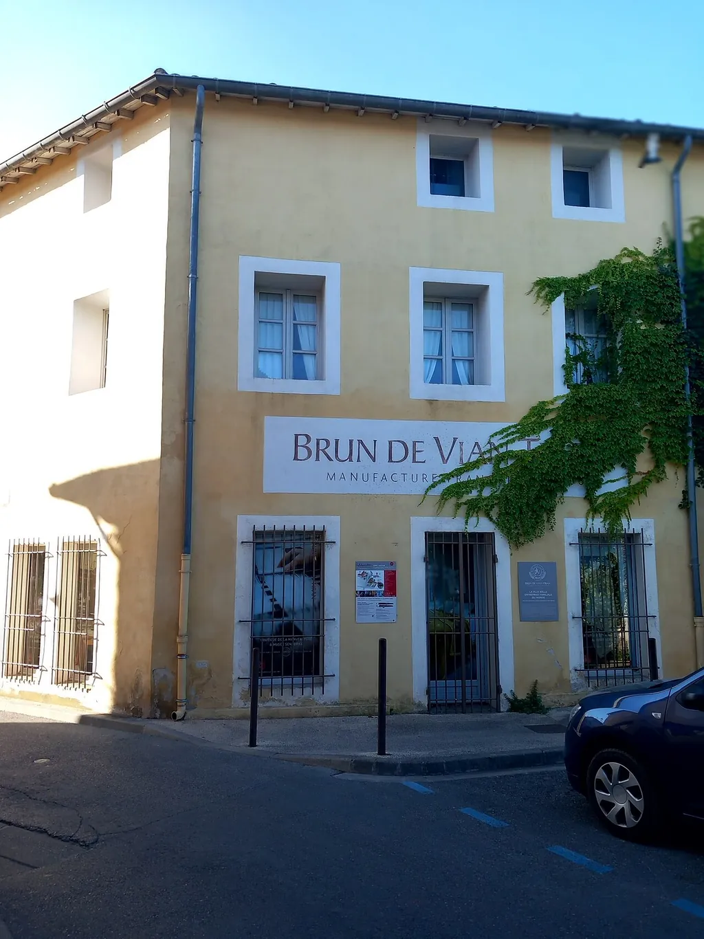 La Filaventure – Musée Brun de Vian-Tiran in L'Isle-sur-la-Sorgue
