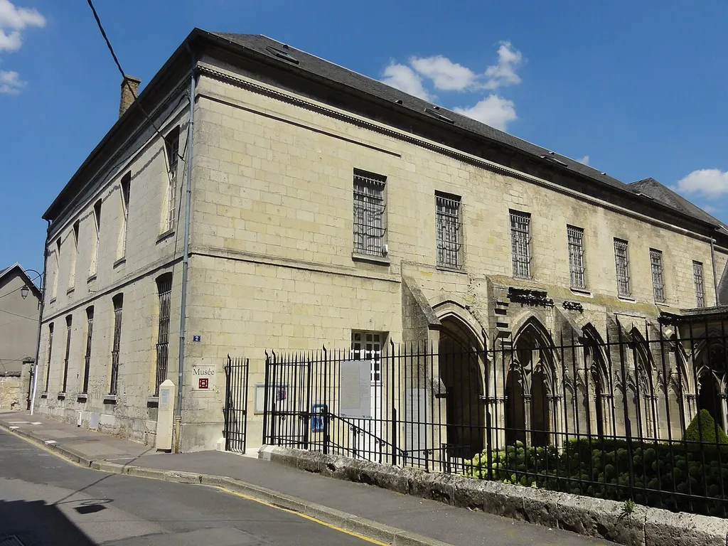 Musée d'art et d'histoire Saint-Léger in Soissons