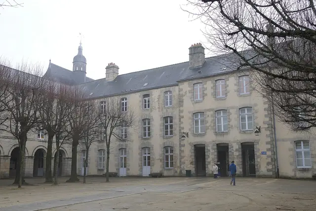 Musée des beaux-arts et de la dentelle in Alençon