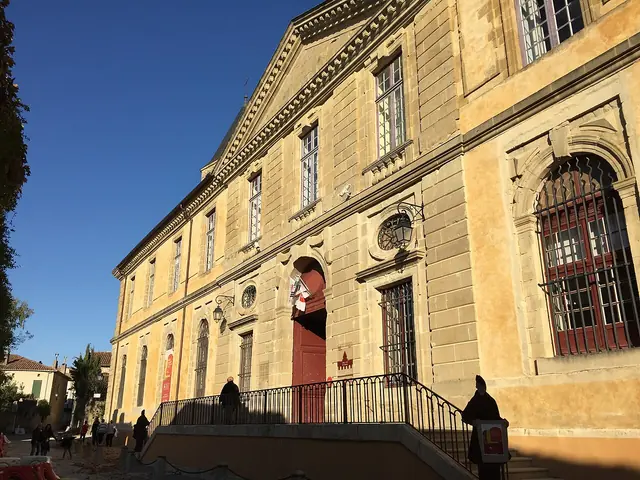 Musée Dom-Robert et de la tapisserie du XXe siècle in Sorèze