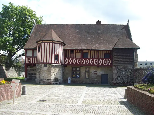 Musée du Prieuré in Harfleur