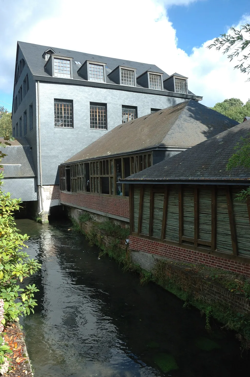 Musée industriel de la corderie Vallois in Notre-Dame-de-Bondeville