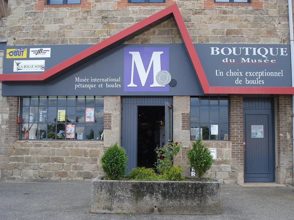 Musée international de la boule de pétanque in Saint-Bonnet-le-Château