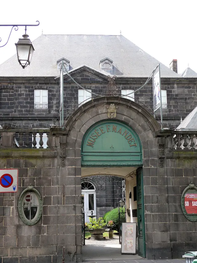 Musée Mandet in Riom