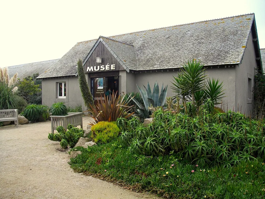 Musée maritime de l'Île Tatihou in Saint-Vaast-la-Hougue