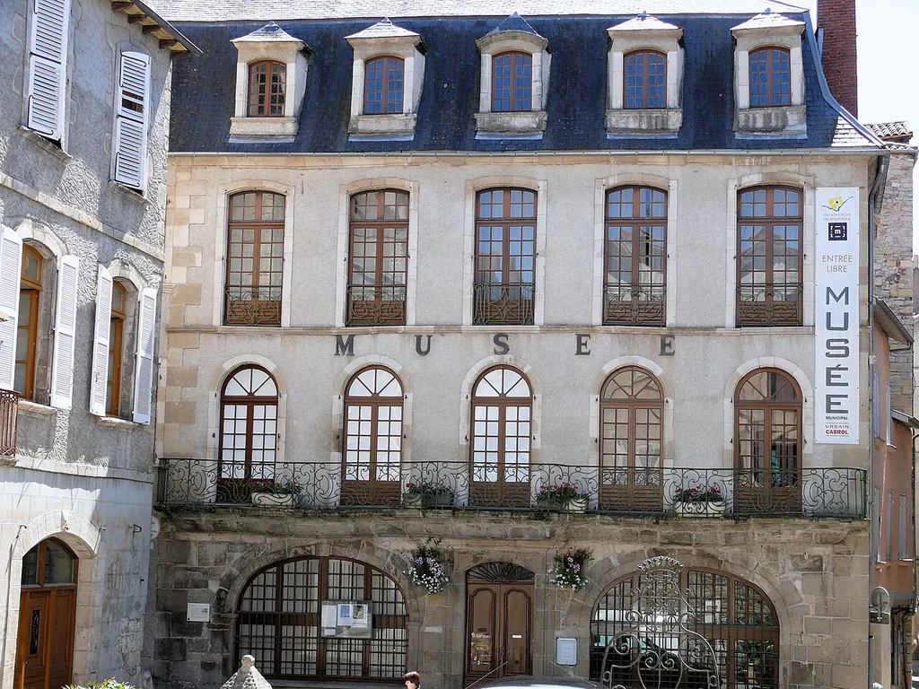 Musée Urbain Cabrol (MUC) in Villefranche-de-Rouergue
