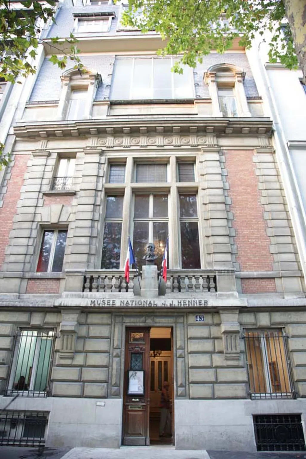 Musée national Jean-Jacques Henner in Paris