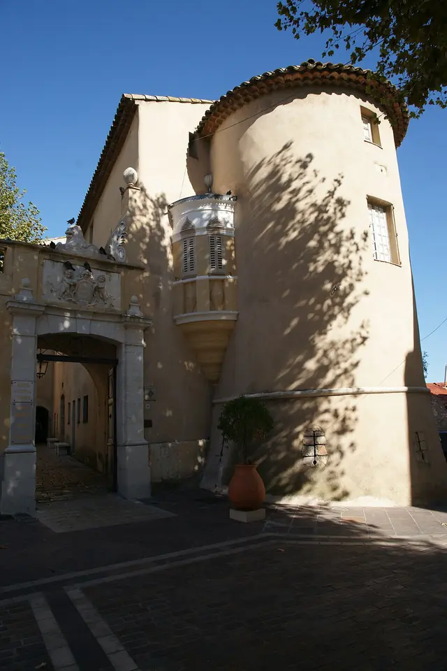 Musée national Pablo Picasso, La Guerre et la Paix in Vallauris