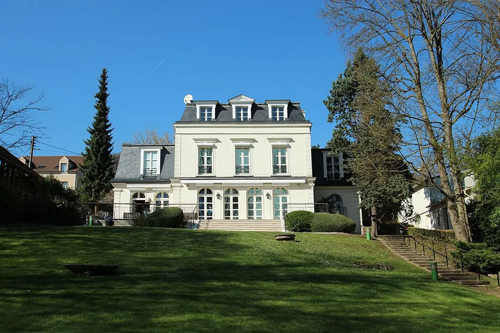 Maison-Musée Raymond Devos in Saint-Rémy-lès-Chevreuse
