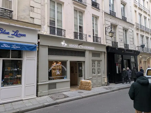 Musée vivant du fromage in Paris