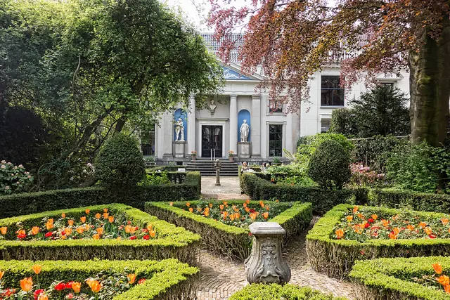 Museum Van Loon in Amsterdam