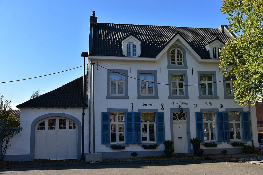 Museumapotheek dr. Humblé in Lanaken