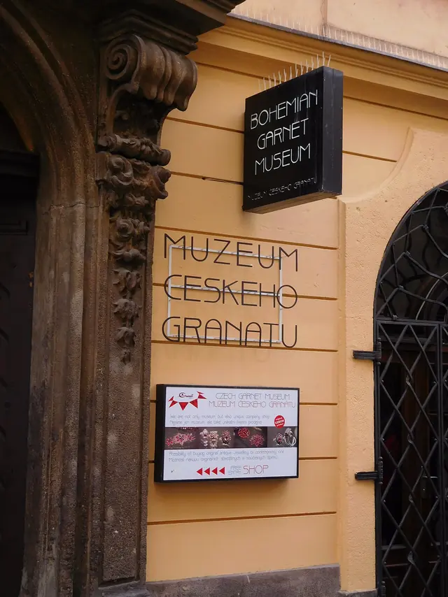 Muzeum českého granátu Praha