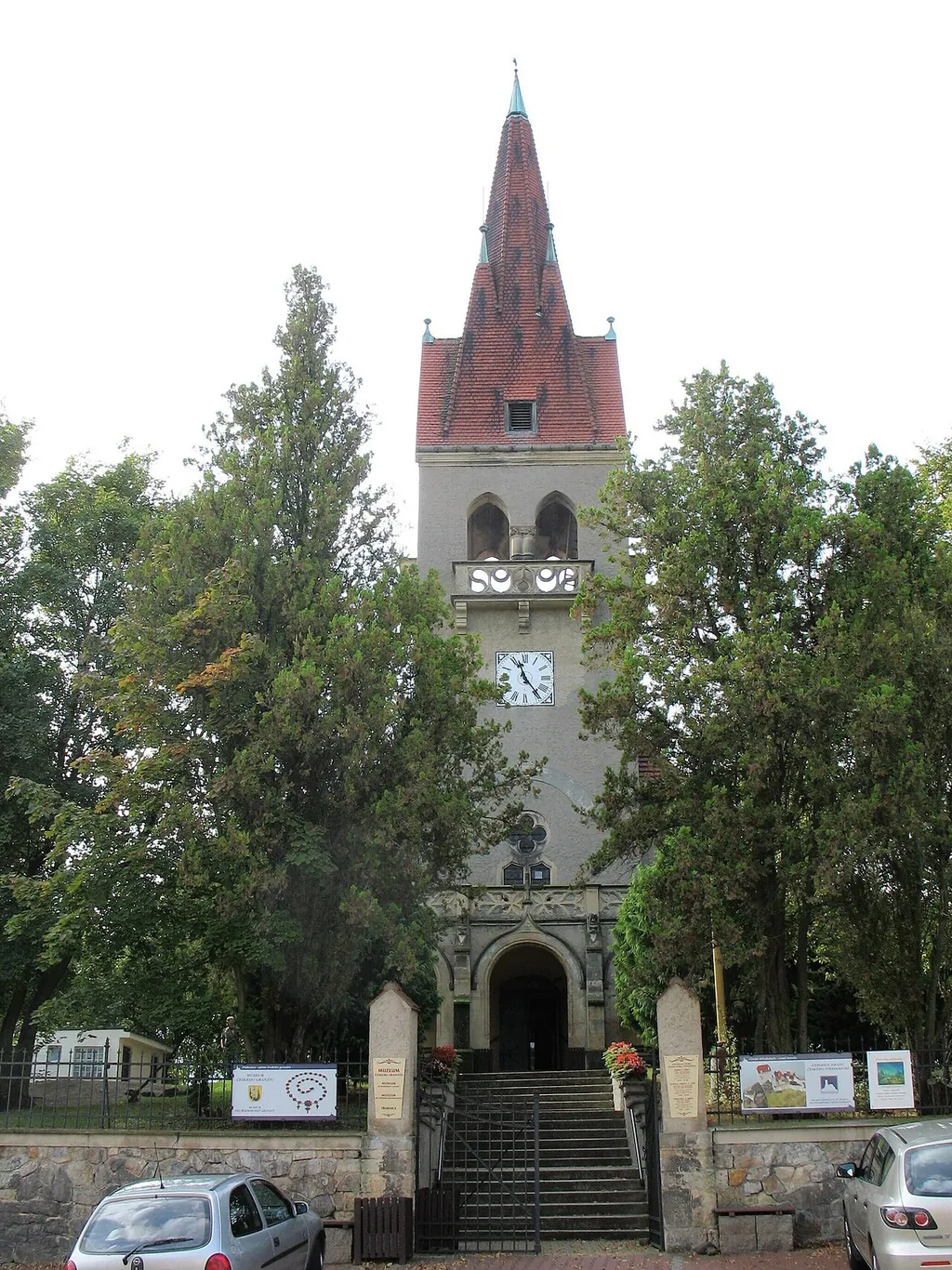 Muzeum českého granátu in Třebenice
