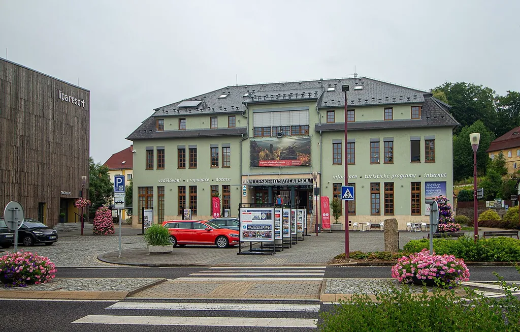 Dům Českého Švýcarska in Krásná Lípa