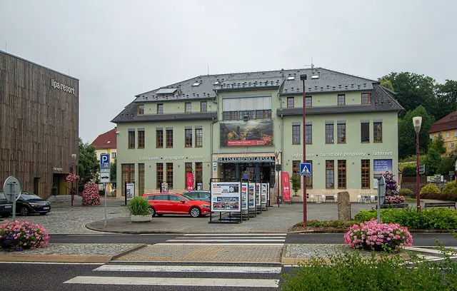 Dům Českého Švýcarska in Krásná Lípa