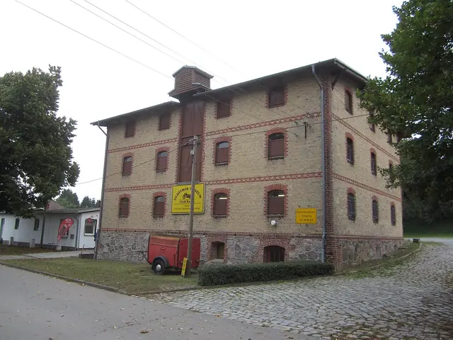 Oldtimermuseum Groß Raden in Sternberg