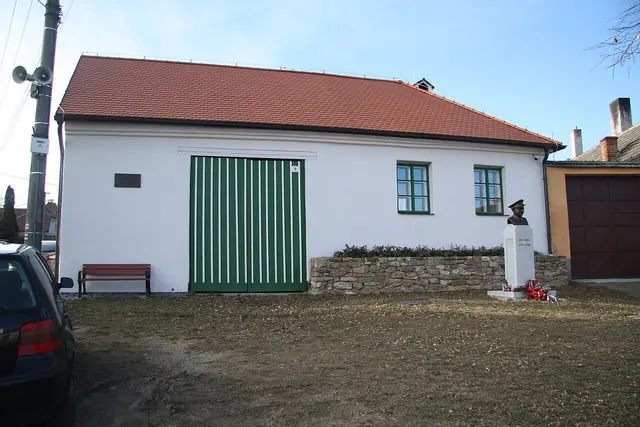 Pamětní síň Jana Kubiše in Dolní Vilémovice