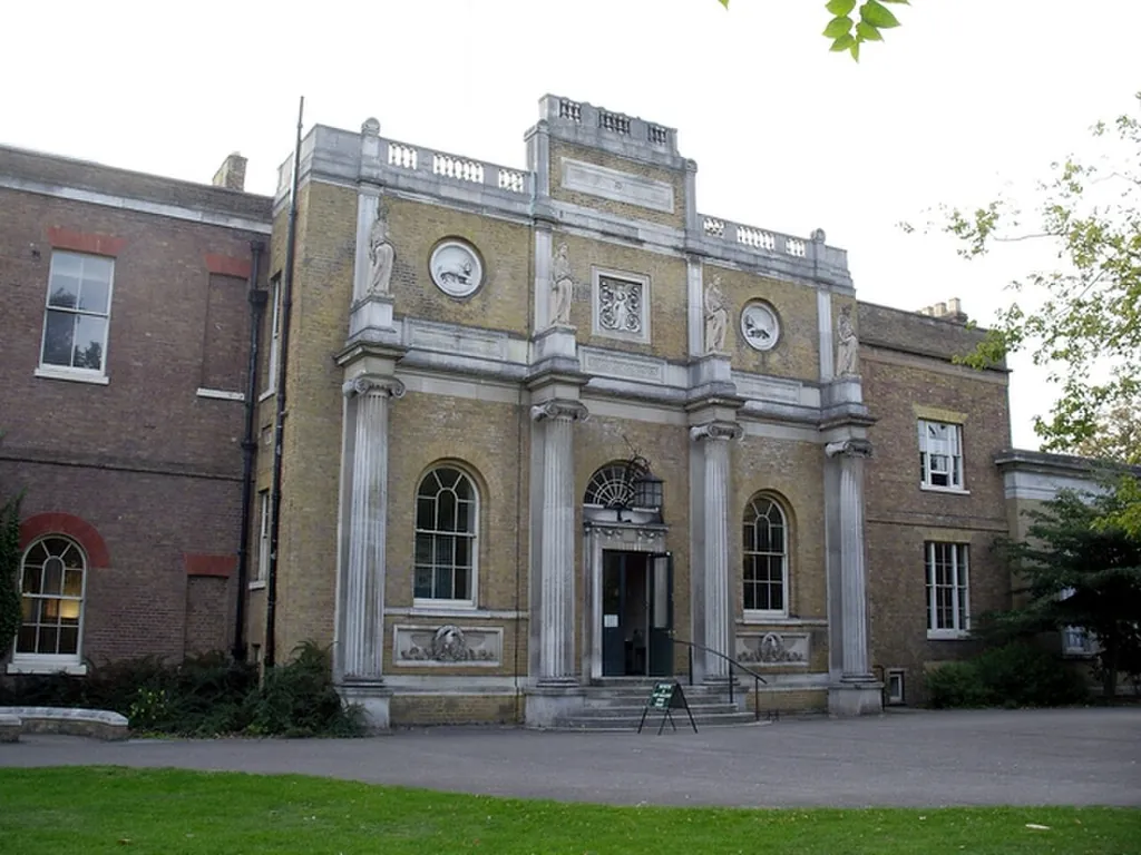 Pitzhanger Manor & Gallery in London